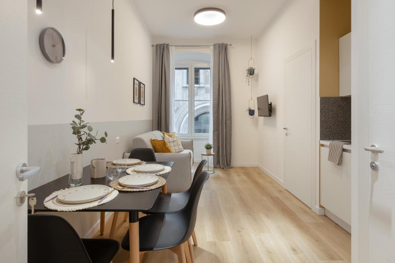Trieste Timeless 2-Bedrooms Flat エクステリア 写真